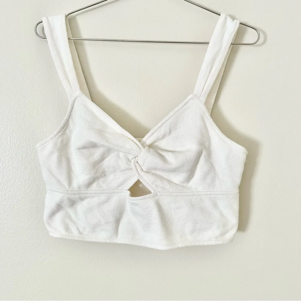 | madewell • textured cutout knot front cropped tank top • large | - Picture 10 of 15